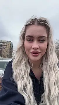 KikiWatson online show from March 2026 07:53:01 AM