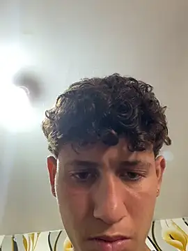 LatinBoysxxx online show from February 2026 07:04:02 PM