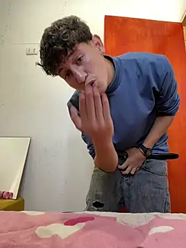 LatinBoysxxx online show from March 2026 05:03:02 PM