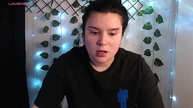 Nika 1  online show from April 2026 11:56:01 PM