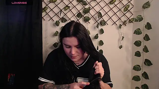 Nika 1  online show from May 2026 12:49:01 AM