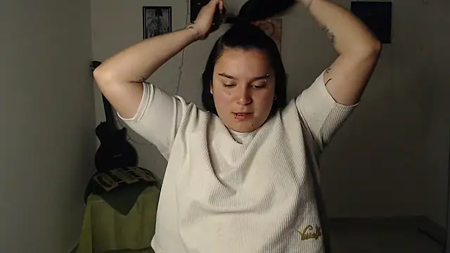 Nika 1  online show from September 2025 06:45:02 PM