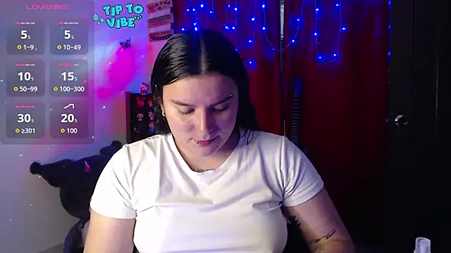 Nika 1  online show from October 2025 07:55:01 PM