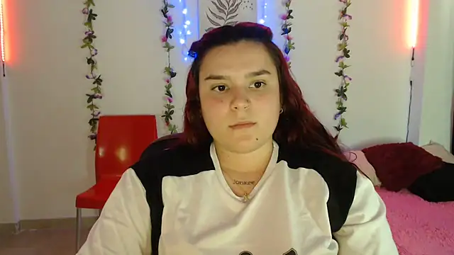 Nika 1  online show from February 2025 08:26:01 PM