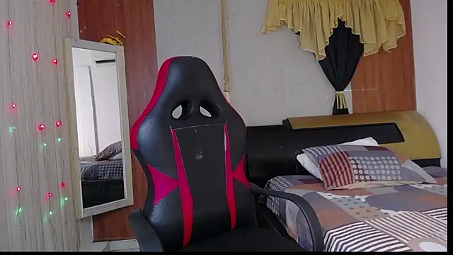 hera divine online show from March 2026 09:53:01 PM