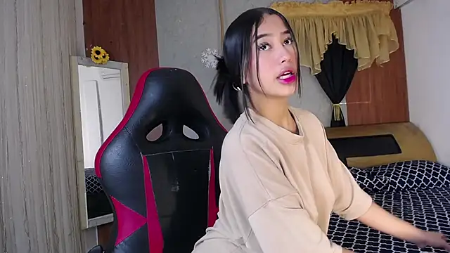 hera divine online show from February 2026 09:15:01 PM