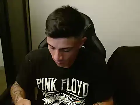 kv   xxx  online show from October 2025 12:22:01 AM