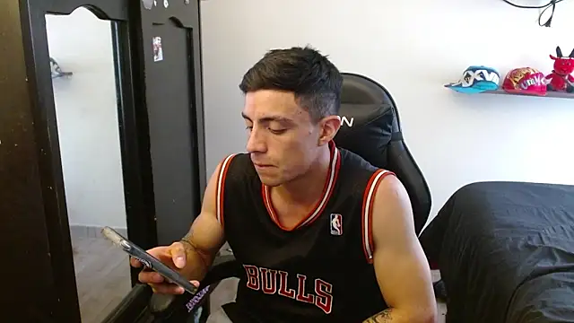 kv   xxx  online show from November 2025 05:29:01 PM