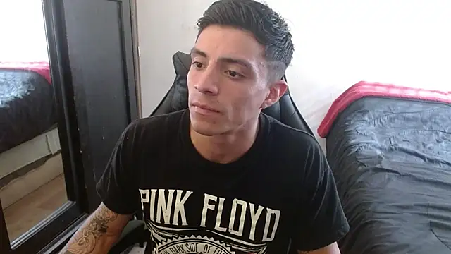 kv   xxx  online show from September 2025 08:24:02 PM