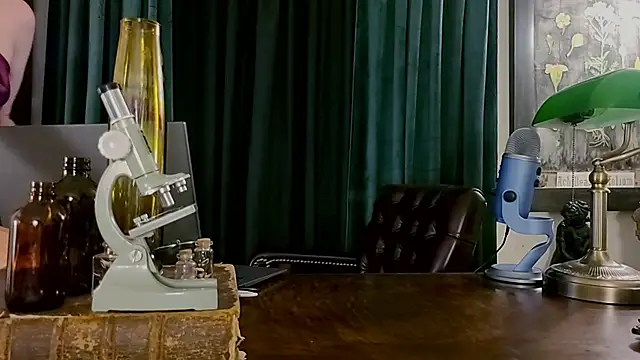 vesperjadex online show from February 2025 02:52:01 AM