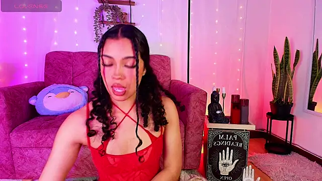 Snapshot of Sara_Jhonson chatting on June 2026 01:13:02 AM Sara Jhonson online show from June 2026 01:13:02 AM