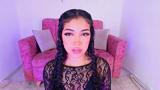 Sara Jhonson online show from October 2025 11:06:02 PM