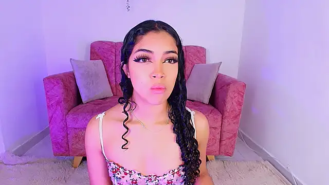 Sara Jhonson online show from October 2025 11:05:01 PM