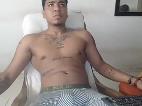 camiloacosta321 online show from November 2025 07:14:02 PM