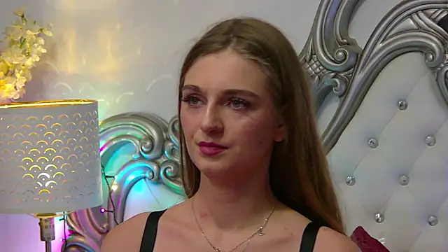 AdissonLane online show from December 2025 06:19:01 PM