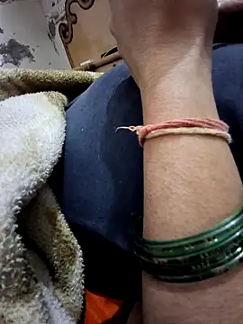 menakshiiikaur online show from November 2025 06:46:02 PM