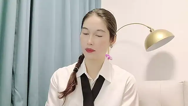 Snapshot of Ccoovss11 chatting on December 2024 04:51:02 PM Ccoovss11 online show from December 2024 04:51:02 PM