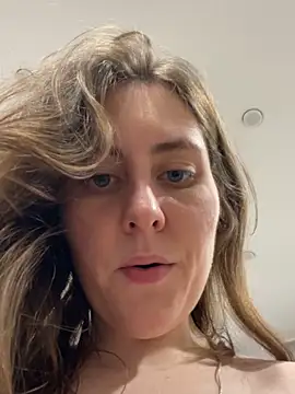 Topvi  online show from November 2025 10:42:02 PM