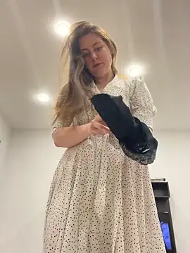 Topvi  online show from December 2025 02:34:01 PM