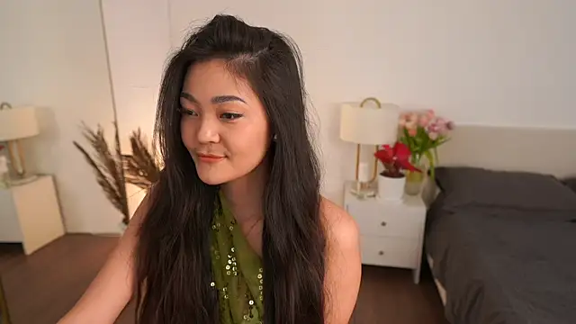 Peopleneedlove144 online show from March 2026 01:49:02 PM