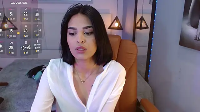 AlessiaVal  online show from March 2025 11:33:02 AM