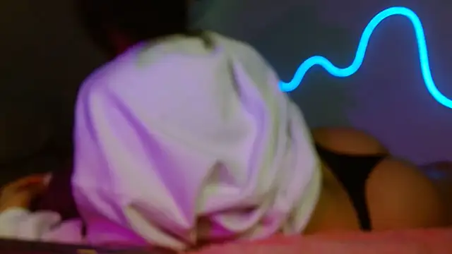 AlessiaVal  online show from March 2026 12:50:02 PM