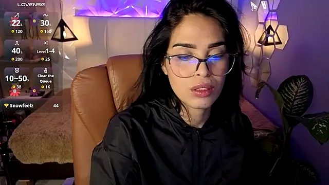 AlessiaVal  online show from November 2025 03:26:02 PM