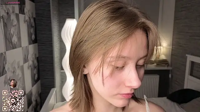 Snapshot of EthalBuffkin chatting on February 2026 07:12:01 PM EthalBuffkin online show from February 2026 07:12:01 PM