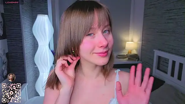 Snapshot of EthalBuffkin chatting on February 2026 07:10:01 PM EthalBuffkin online show from February 2026 07:10:01 PM