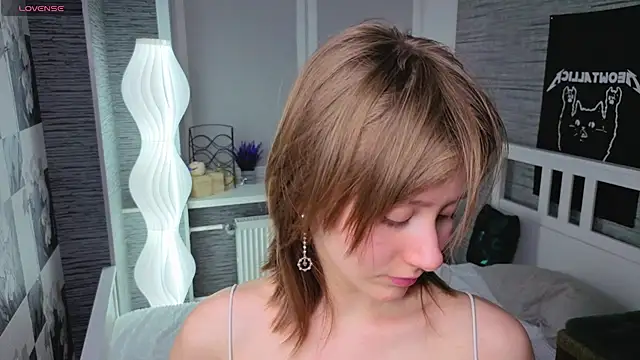 Snapshot of EthalBuffkin chatting on February 2026 07:16:01 PM EthalBuffkin online show from February 2026 07:16:01 PM