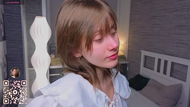 Snapshot of EthalBuffkin chatting on February 2026 07:11:01 PM EthalBuffkin online show from February 2026 07:11:01 PM