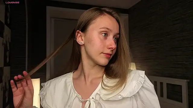 EthalBuffkin online show from September 2025 07:21:02 PM