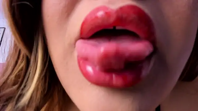michell taylor   online show from March 2025 12:00:01 PM
