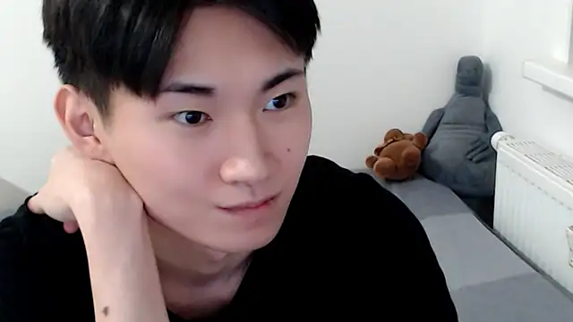 Snapshot of Miram_Yu chatting on October 2025 03:05:02 AM Miram Yu online show from October 2025 03:05:02 AM