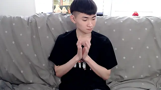 Snapshot of Miram_Yu chatting on March 2025 01:17:01 PM Miram Yu online show from March 2025 01:17:01 PM