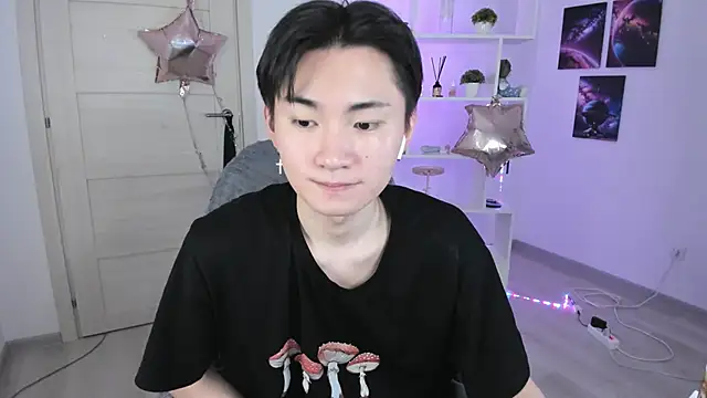 Snapshot of Miram_Yu chatting on January 2025 02:58:02 AM Miram Yu online show from January 2025 02:58:02 AM