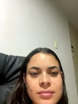 HannaRhodes online show from October 2025 03:58:01 AM