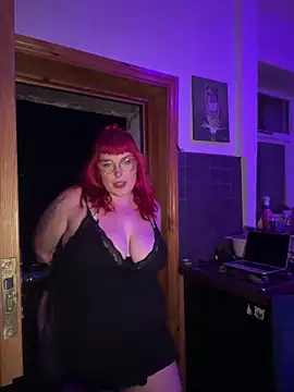 Snapshot of puffpixiee chatting on October 2025 07:37:02 PM puffpixiee online show from October 2025 07:37:02 PM