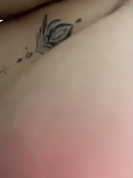 MadelineBenet online show from February 2026 09:47:02 PM