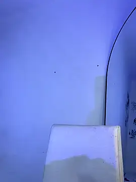 MadelineBenet online show from November 2025 03:18:02 AM