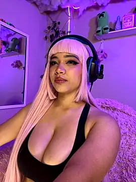 MadelineBenet online show from October 2025 12:45:02 AM