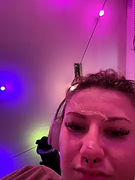 Snapshot of sluttysmiley chatting on December 2025 06:07:02 PM sluttysmiley online show from December 2025 06:07:02 PM