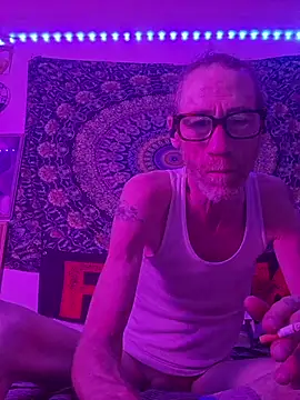 Snapshot of Undercover_Pornstar chatting on June 2026 12:10:02 PM Undercover Pornstar online show from June 2026 12:10:02 PM