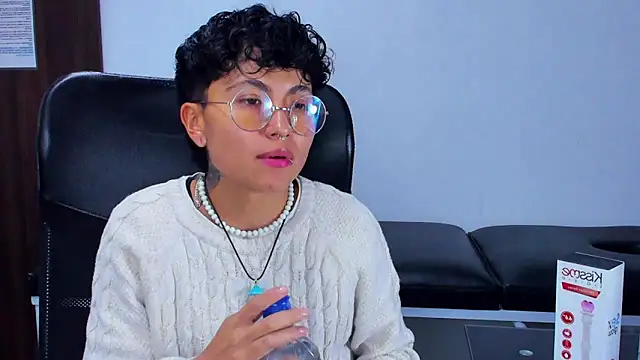 Im Mathias online show from March 2026 02:55:01 AM