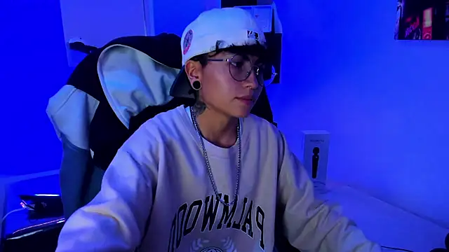 Im Mathias online show from June 2026 04:23:02 AM