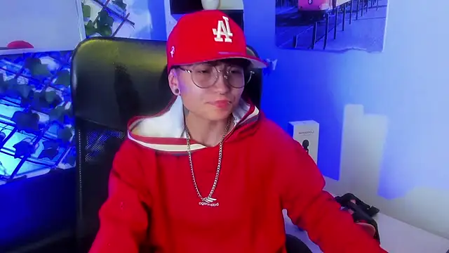 Im Mathias online show from May 2026 01:20:01 AM