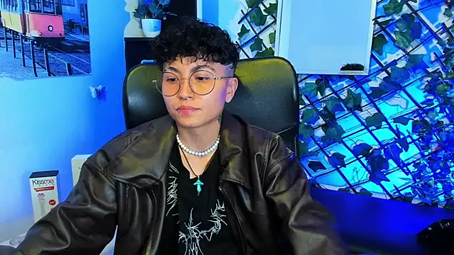 Im Mathias online show from April 2026 02:31:01 AM