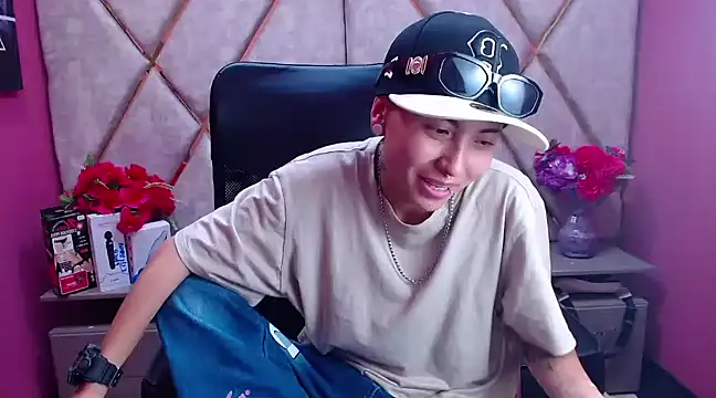 Im Mathias online show from February 2025 07:02:02 AM