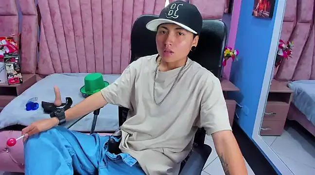 Im Mathias online show from March 2025 08:08:02 AM