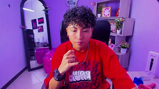 Im Mathias online show from November 2025 04:16:02 AM